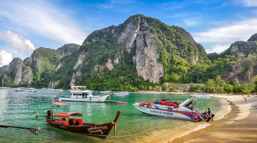 Best Budget Travel Destinations 2025: Explore the World Without Breaking the Bank